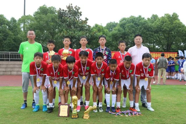 雷迪克称凯斯勒湖人首秀意义重大，表现令人惊艳